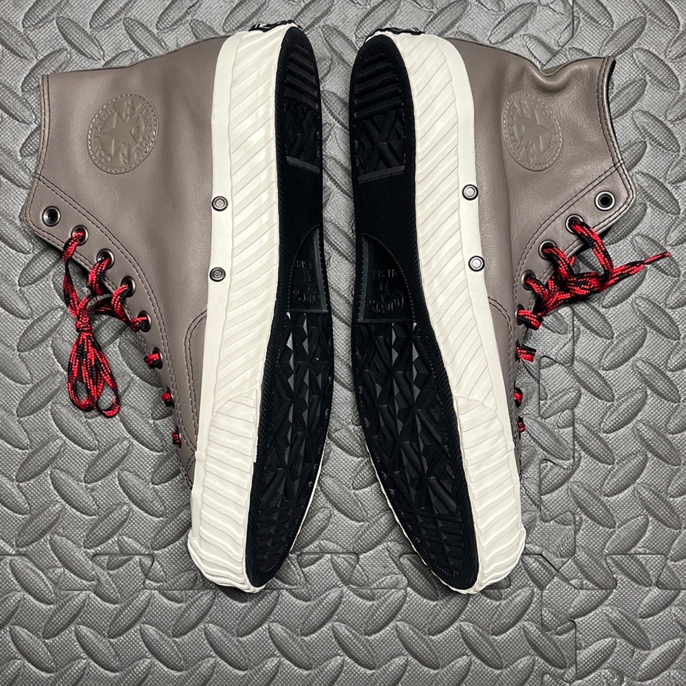 Converse Chuck 70 Bosey Hi Sneaker 168161C Grey Red Leather Mountain Cus… - Picture 10 of 11
